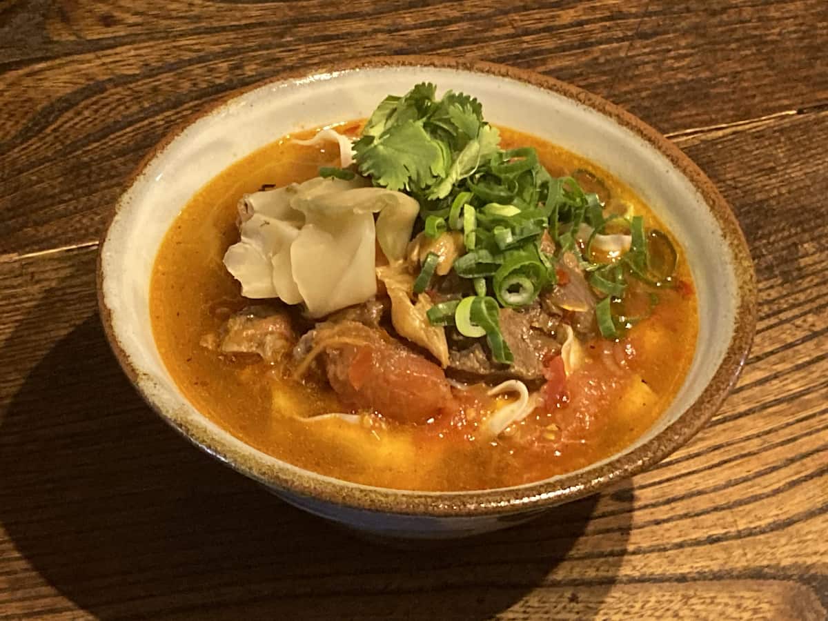 本場台湾の再現！紅焼牛肉麺（ニューローメン）の一番美味しいレシピ・食べ方を紹介