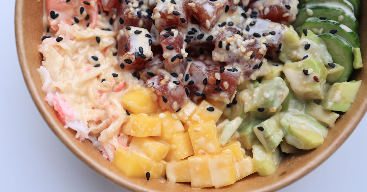 ハワイのポケ丼